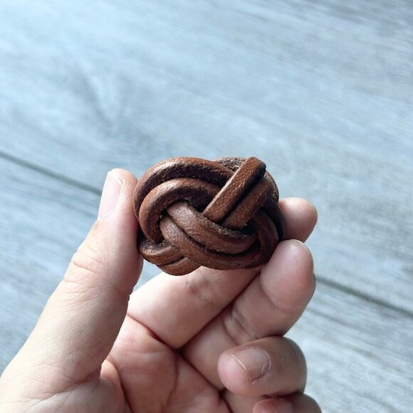 Vintage Turks Knot Boy Scout Hand Woven Wicker Neckerchief Slide - Picture 3 of 5